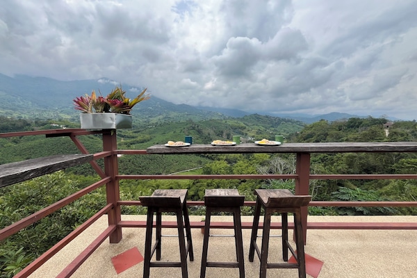 Free daily cooked-to-order breakfast