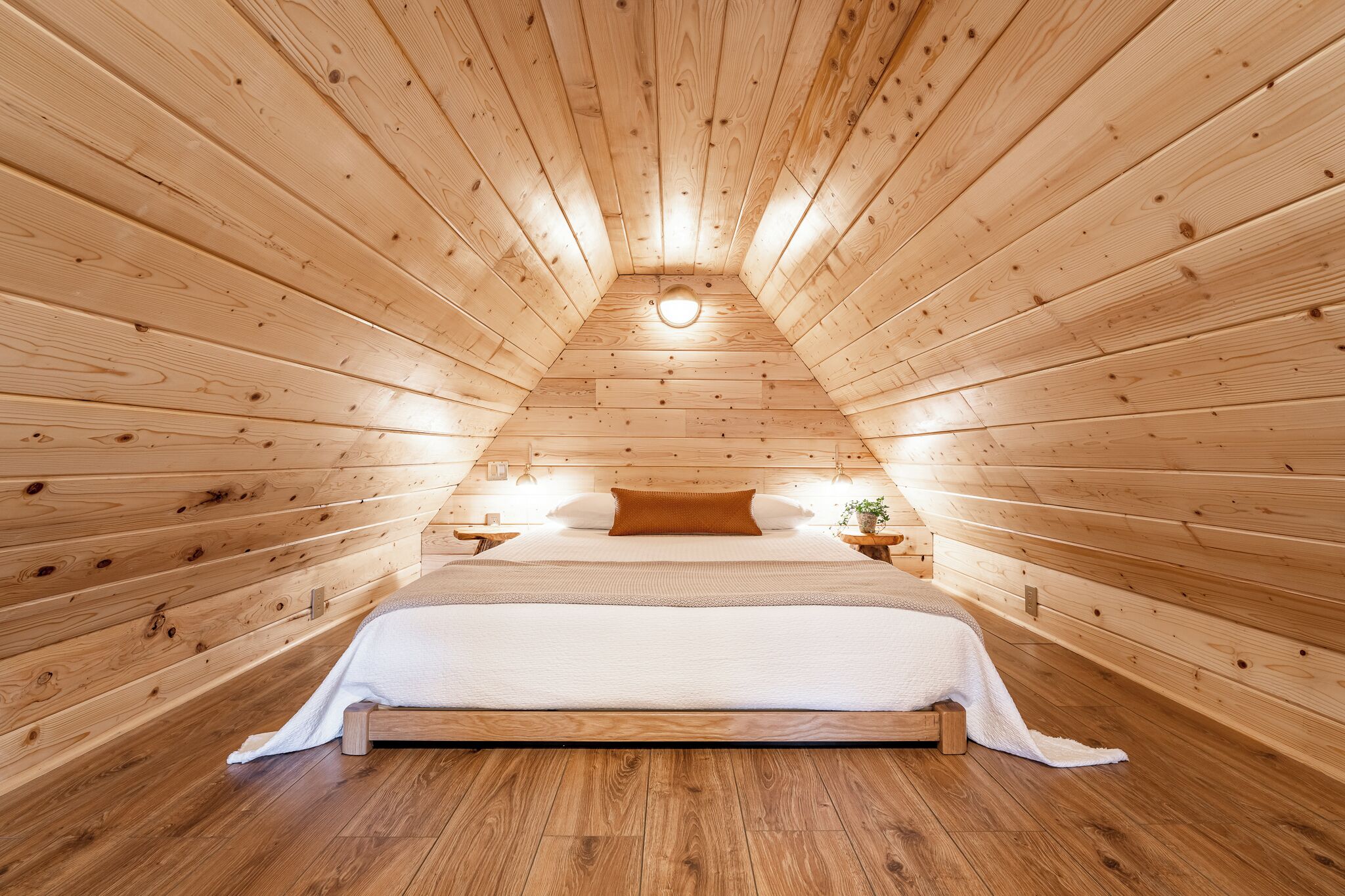 1 室のベッドルーム、WiFi、ベッドシーツ