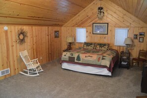 6 bedrooms, iron/ironing board, WiFi, bed sheets
