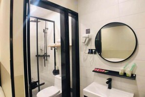 Bathroom - Salon Hotel Beijing Yizhuang Branch (Beijing)