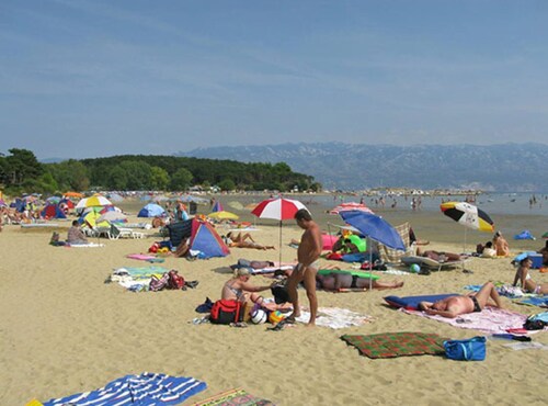 Apartments Zora - Three Bedroom Apartment with Balcony A2