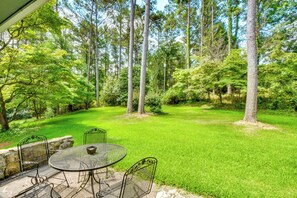 Outdoor dining - Spacious Home w/ Porch, 4 Mi to Downtown Clemson! (Central)