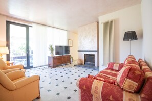 Villa - Casale Geos in Capannori (Capannori)