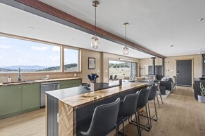 Interior - The Nook Colorado - Park County (Jefferson)