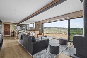 Smart TV, fireplace, books, stereo - The Nook Colorado - Park County (Jefferson)