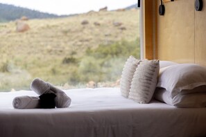 2 Schlafzimmer, Schreibtisch, Reisekinderbett, kostenloses WLAN