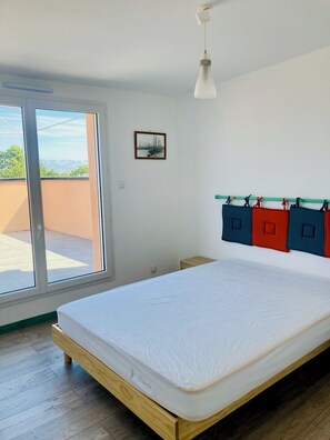 1 makuuhuone, ilmainen Wi-Fi, vuodevaatteet