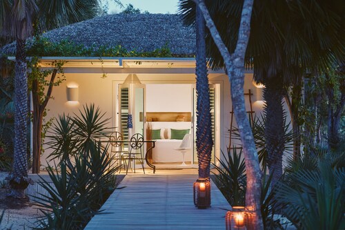 Villa Paz - La Villa Group