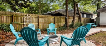 Go with the Flo: 2BR/2BA Renovated Bungalow Near USC, Downtown & Ft. Jackson