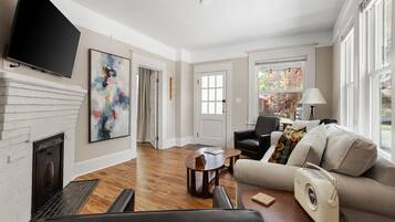 Smart TV, fireplace, books