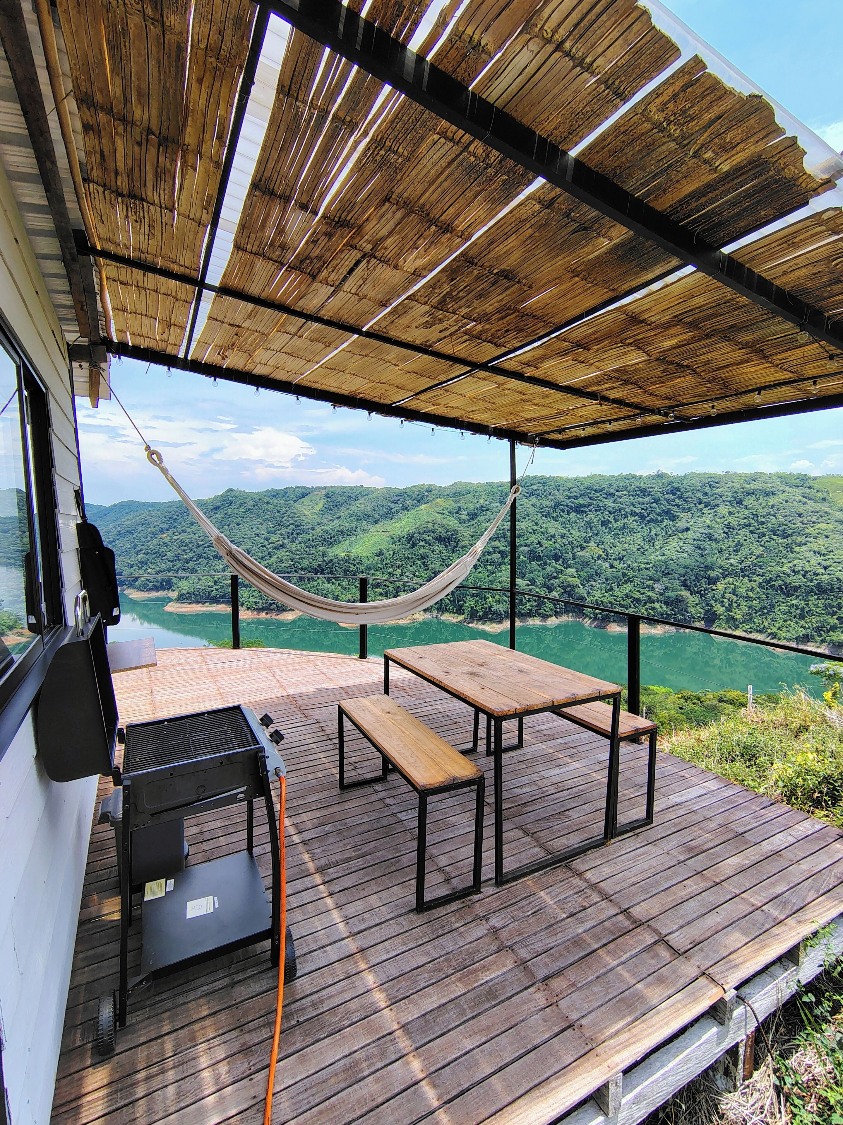 Aire de pique-nique/barbecue