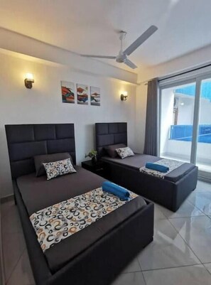 3 quartos, ferros/tábuas de passar roupa, Wi-Fi de cortesia