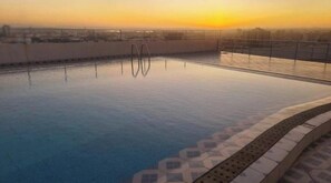 Pool - Cityview Penthouse 10, Roof pool

 (Mombasa)