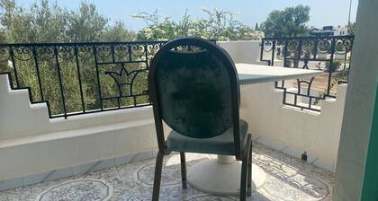 Cozy hotel suite in enchanting Hammamet with AC, WiFi