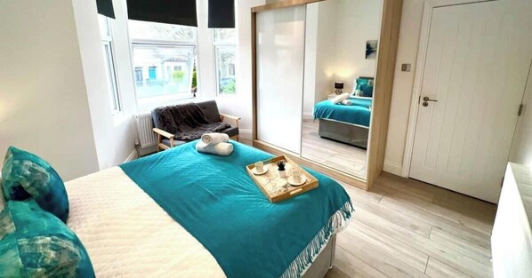 2 bedrooms, WiFi, bed sheets