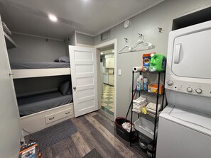 3 Schlafzimmer, kostenloses WLAN, Bettwäsche