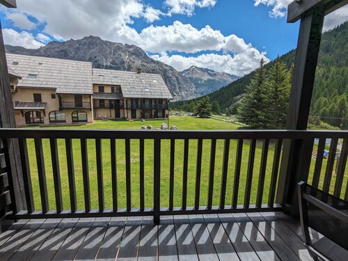 Appartement dans les Alpes à Névache (vallée de la Clarée)