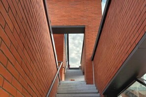 View from property - Manchester International Hotel (Hangzhou Qiushan Street Subway Station) (Hangzhou)