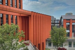 View from property - Manchester International Hotel (Hangzhou Qiushan Street Subway Station) (Hangzhou)