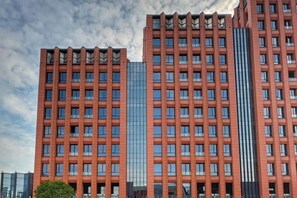 View from property - Manchester International Hotel (Hangzhou Qiushan Street Subway Station) (Hangzhou)