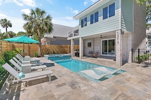 Outdoor pool, a heated pool