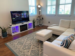Smart-TV, Kamin