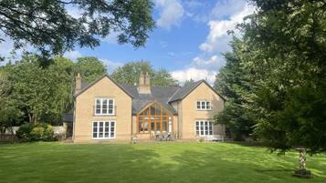 House | Exterior