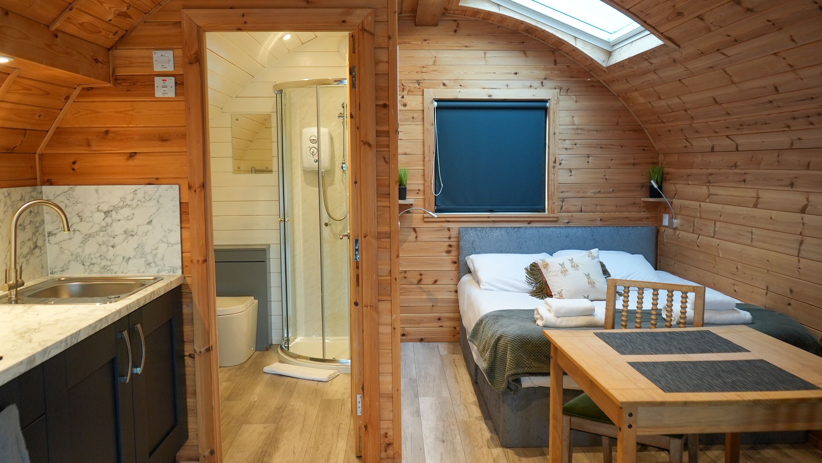 Cabin, Ensuite, Lake View | 1 bedroom, free WiFi