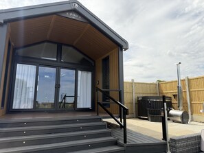 Cabane Luxe, salle de bains attenante, vue lac | Hall