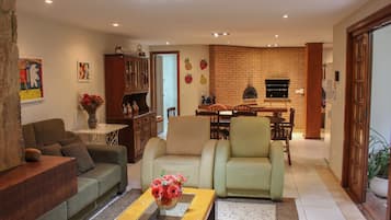 Villa | Living area