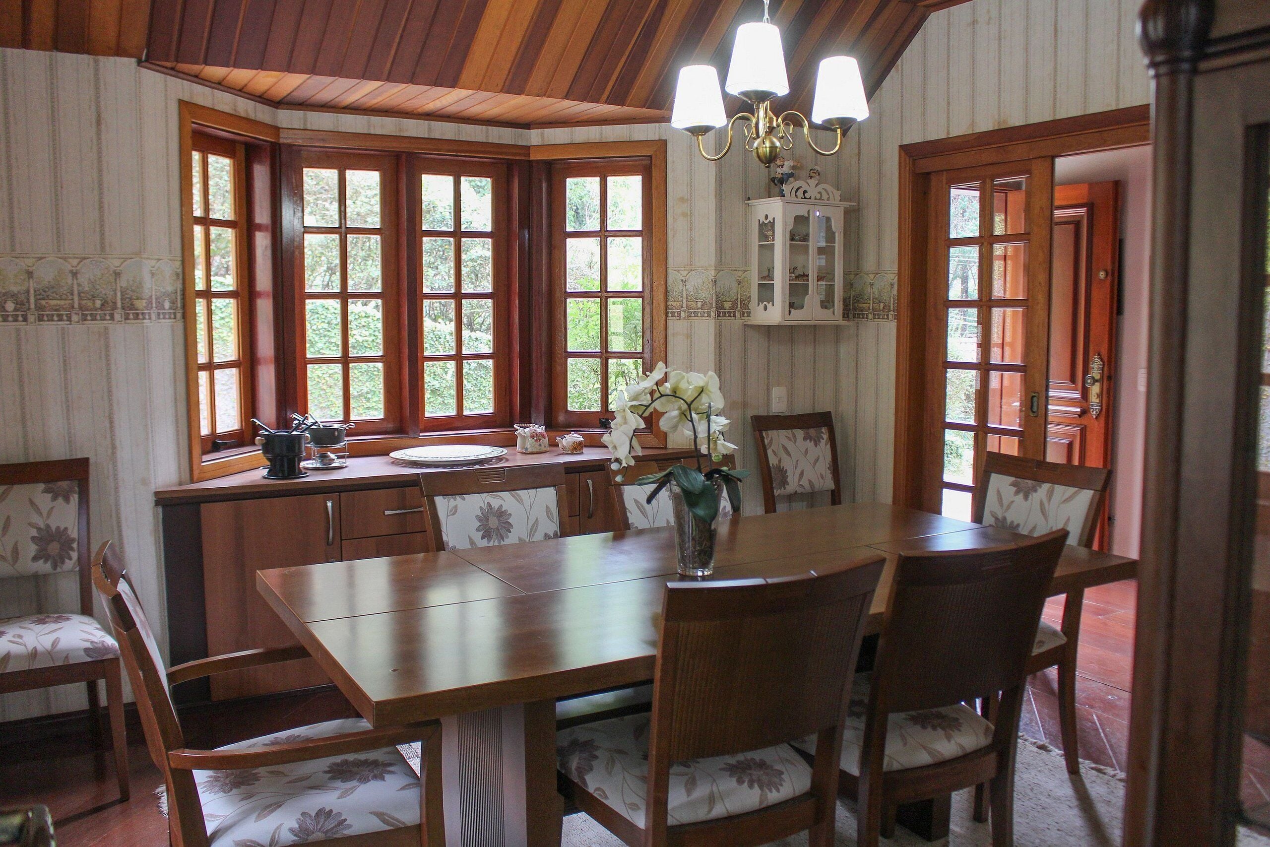 Villa | Dining