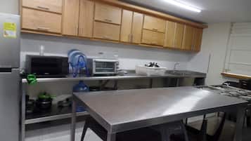 Economy House, Lake View | Private kitchen | Fridge