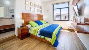 Deluxe House, 3 Bedrooms, Non Smoking, Patio - Stunning Family House 5 Min From Beach (Nuevo Nayarit)