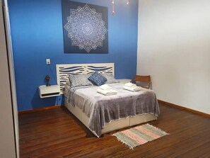 1 Schlafzimmer, Bügeleisen/Bügelbrett, kostenloses WLAN, Bettwäsche