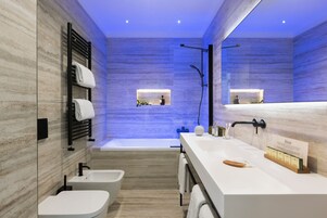 Rainfall showerhead, hair dryer, slippers, bidet