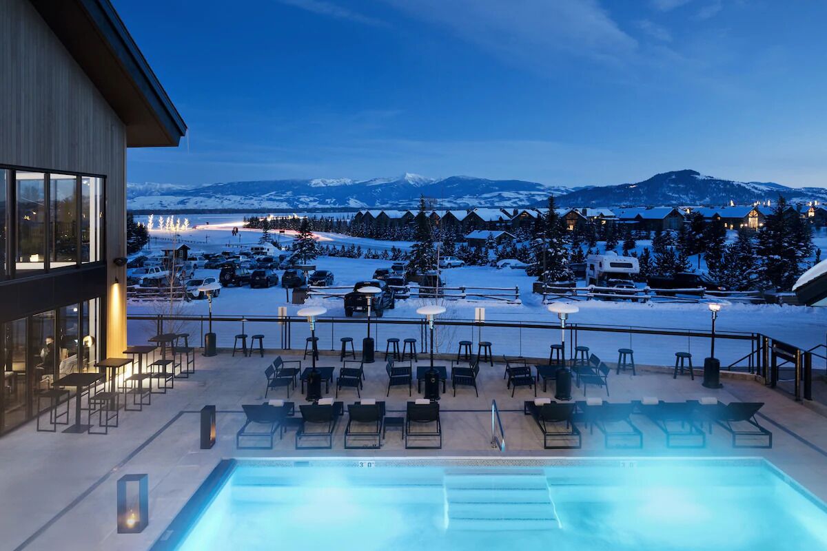 King + Sofa Sleeper, Gravity Haus, Heated Pool, Hot Tub, Teton Village