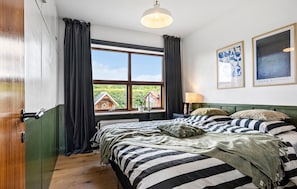 3 Schlafzimmer, Reisekinderbett, kostenloses WLAN