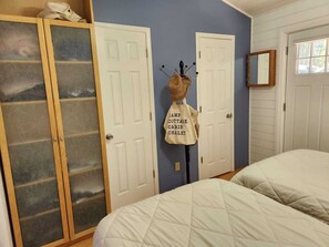 4 室のベッドルーム、WiFi、ベッドシーツ