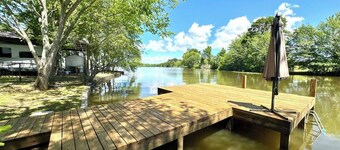 Skoolie on Lake Weiss | LAKE FRONT & Fishing