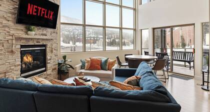3min Walk to Ski Lift*Hot Tub*Epic Kids Room*Views