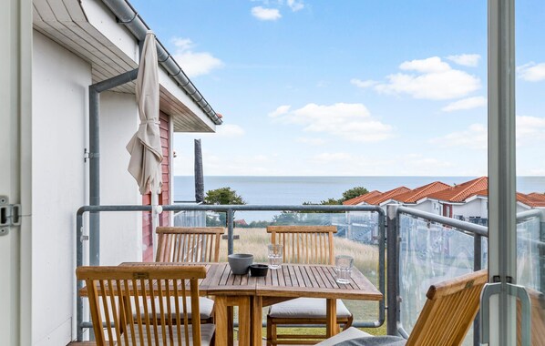 Outdoor dining - Gudhjem Søpark Lejl. 4 (Gudhjem)