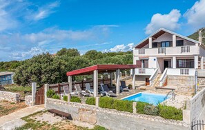 Exterior - 3 bedroom lovely home in Dobropoljana (Dobropoljana)