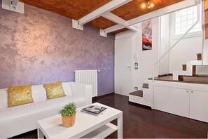 TV - Apartments Florence San Gallo Suite VII with balcony (Florence)