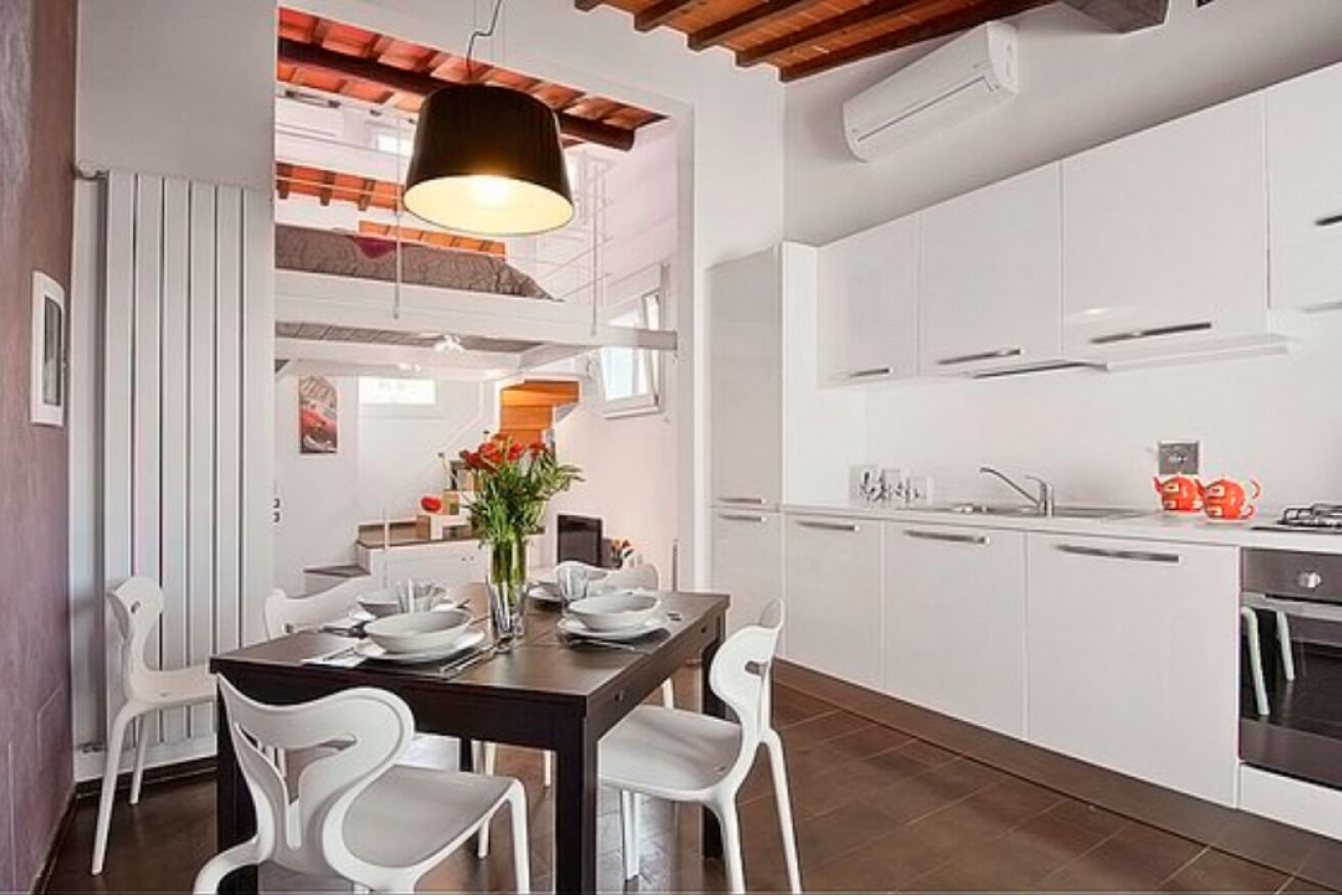 冰箱、微波炉、烤箱、炉灶