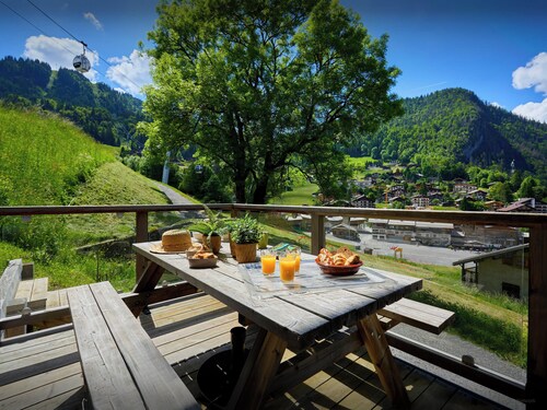 Le Petit Capricia - Aravis mountain stay for 8 - OVO Network
