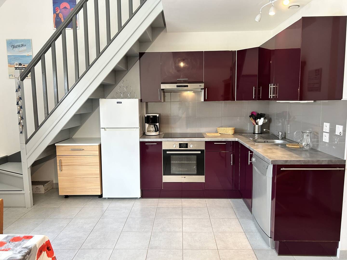 Fridge, oven, dishwasher