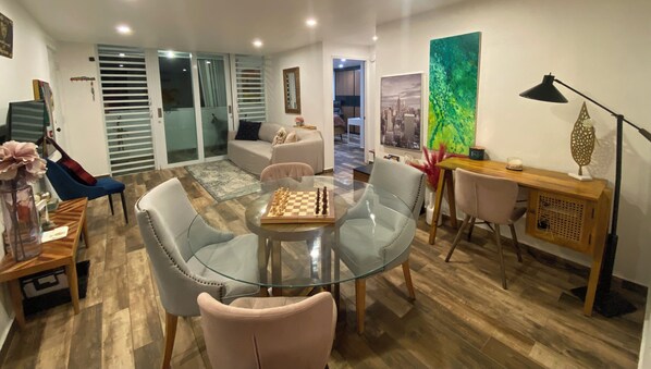 Comfort Apartment, Balcony, City View | Dining room - Castillo del Parque Stylish 2bed Apt (San Juan)