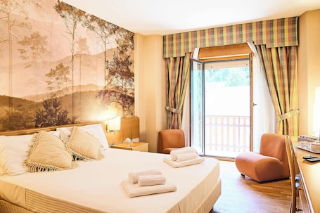 Premium Double Room | In-room safe, blackout drapes, iron/ironing board, free WiFi