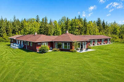 Baddeck Inn