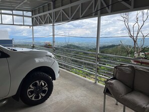 Property grounds - Cabin2 of Height beautiful Panoramic view and Jacuzzi with hot water on terrace  (Provincia de Alajuela)